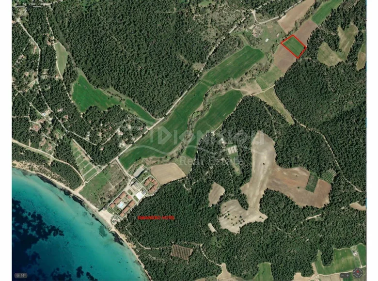 Land 10 250 m² demos kassandras, Greece