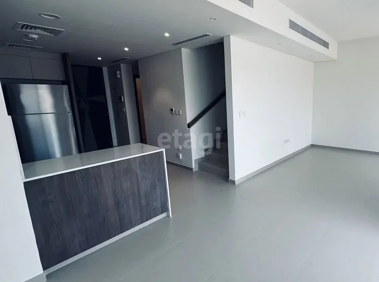 Dom wolnostojący 5 pokojów 2 125 m² Dubaj, Emiraty Arabskie