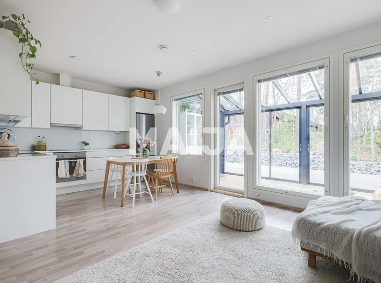 Квартира 3 комнаты 72 м² Helsinki sub region, Финляндия