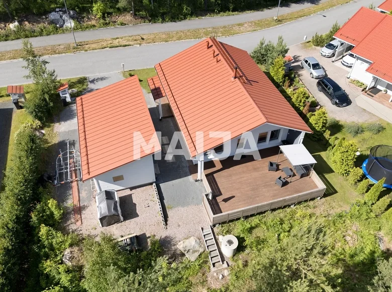 3 bedroom house 111 m² Riihimaki, Finland