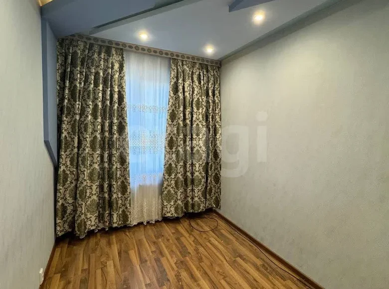 Kvartira 79 m² in Toshkent tumani