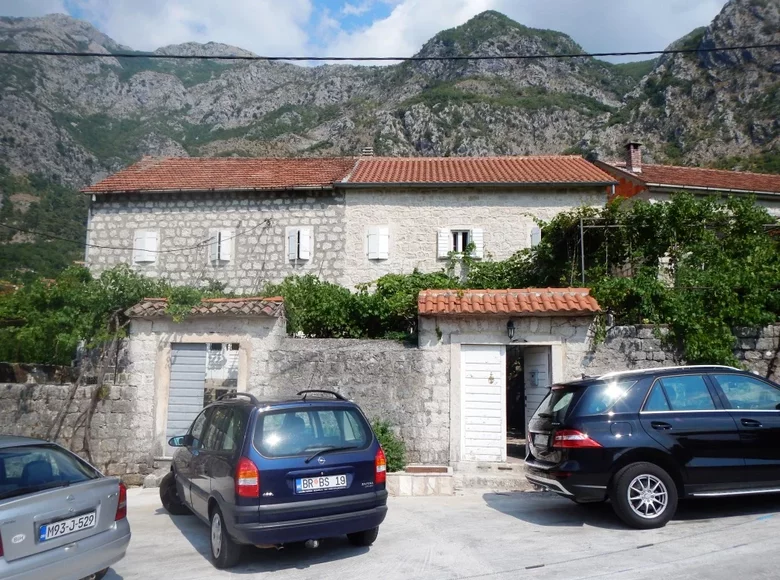 House 183 m² Montenegro, Montenegro