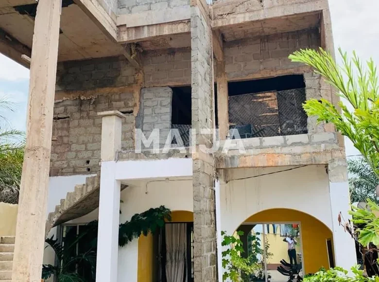 Maison 8 chambres 73 m² Serrekunda, Gambie