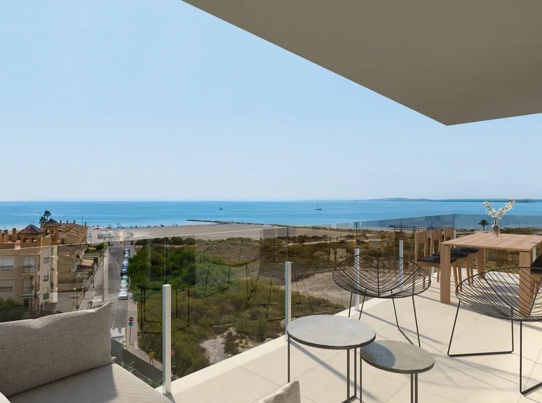 Mieszkanie 4 pokoi 114 m² Santa Pola, Hiszpania