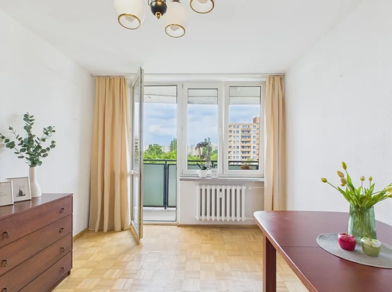 Квартира 2 комнаты 43 м² Варшава, Польша