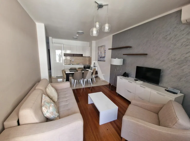 Wohnung 3 Schlafzimmer 94 m² Becici, Montenegro