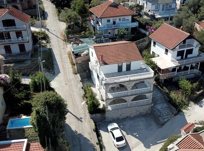 Wohnung 6 Schlafzimmer 210 m² Gemeinde Kolašin, Montenegro