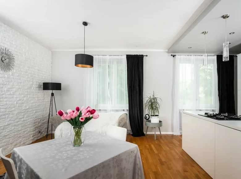 Apartamento 2 habitaciones 47 m² en Cracovia, Polonia