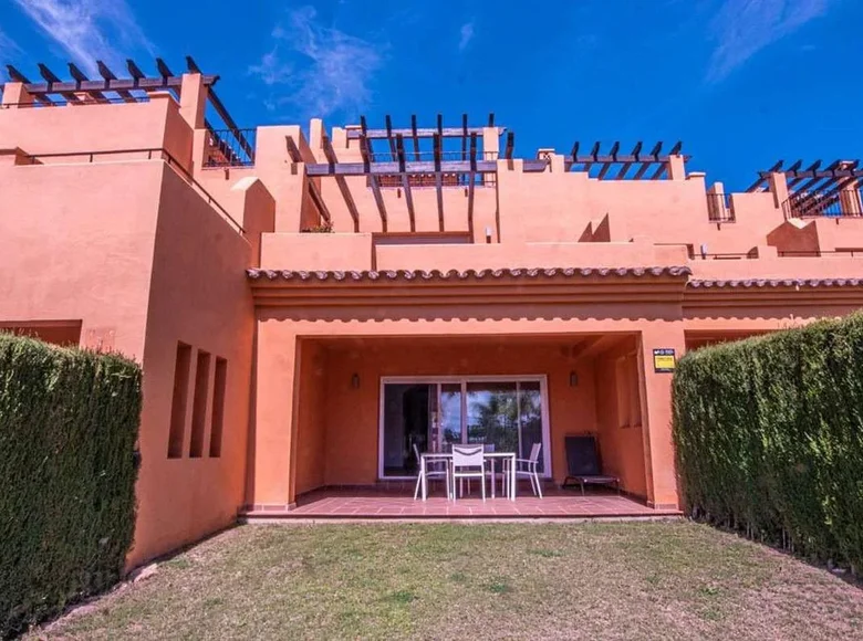 Stadthaus 3 Schlafzimmer 134 m² Estepona, Spanien