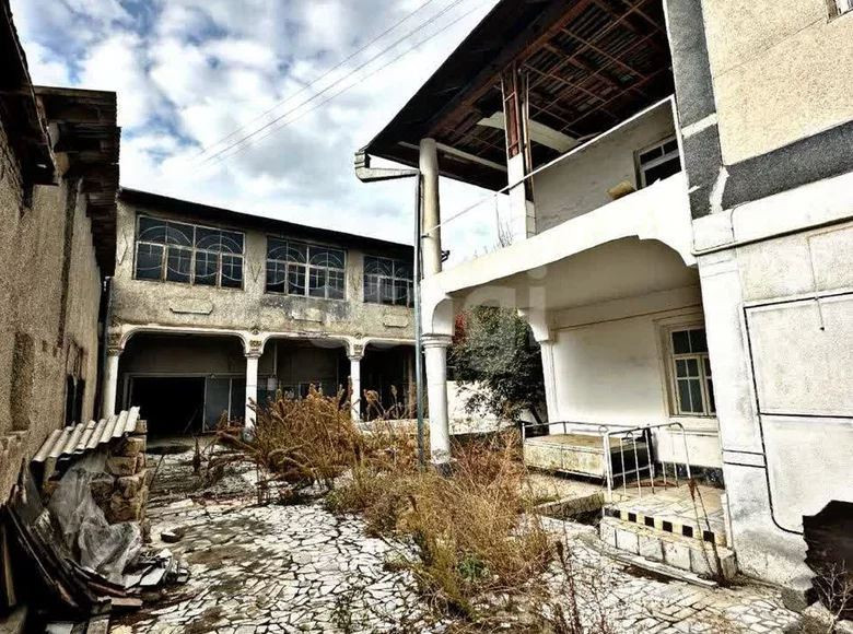 Kottej 12 xonalar 300 m² Samarqandda