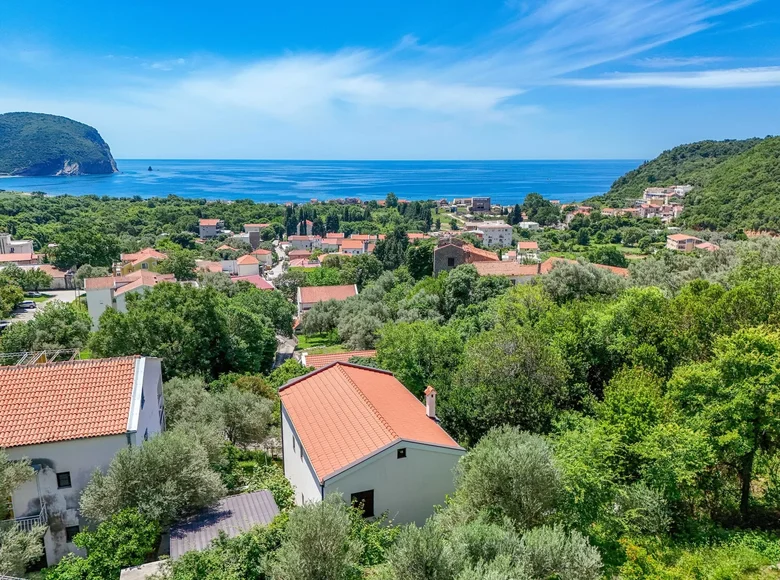 Casa 5 habitaciones 150 m² Budva, Montenegro