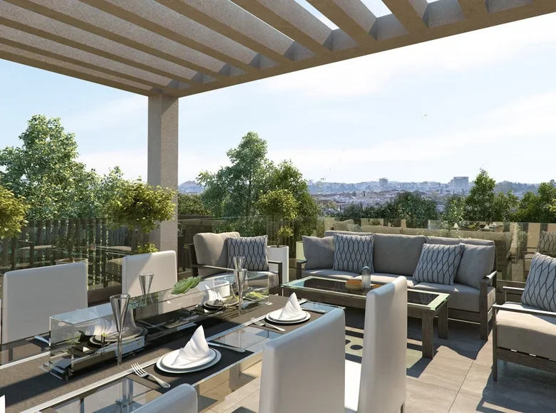 Mieszkanie 2 pokoi 100 m² Larnaka, Cypr