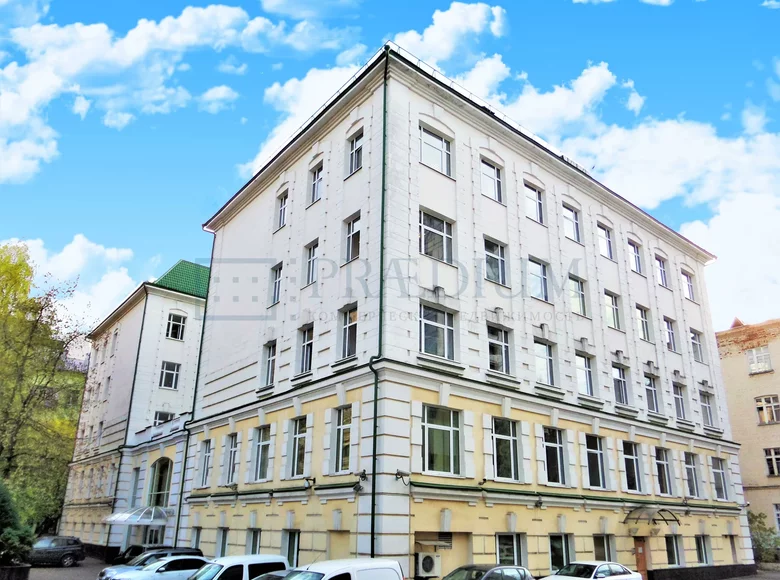 Commercial property 750 m² in Central Administrative Okrug, Russia