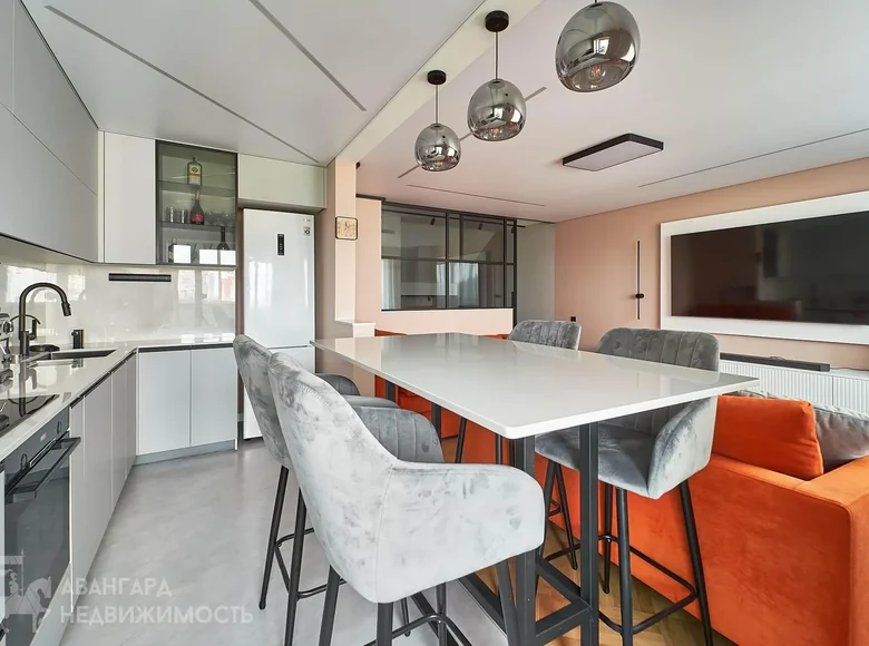 Apartamento 3 habitaciones 78 m² Minsk, Belarús