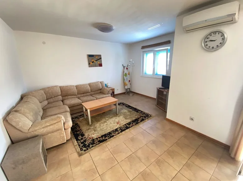 Mieszkanie 3 pokoi 72 m² Becici, Czarnogóra