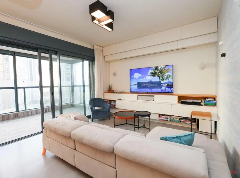 Mieszkanie 5 pokojów 138 m² Netanja, Izrael