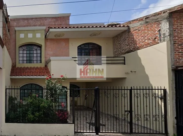 Casa 3 habitaciones 340 m² Sahuayo de Morelos, México