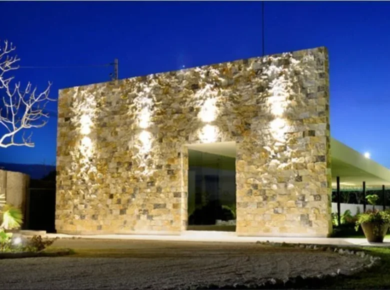 Dom 3 pokoi 314 m² Dzidzilche, Meksyk