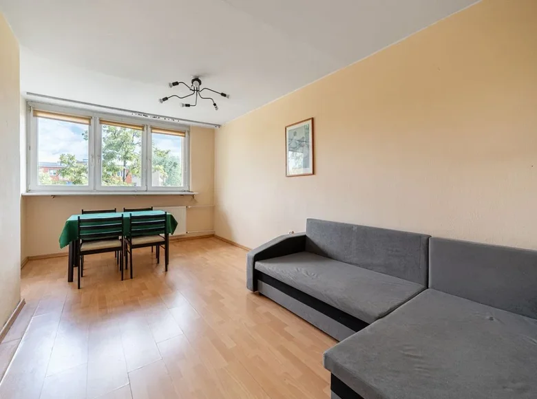 2 room apartment 37 m² Warsaw, Poland