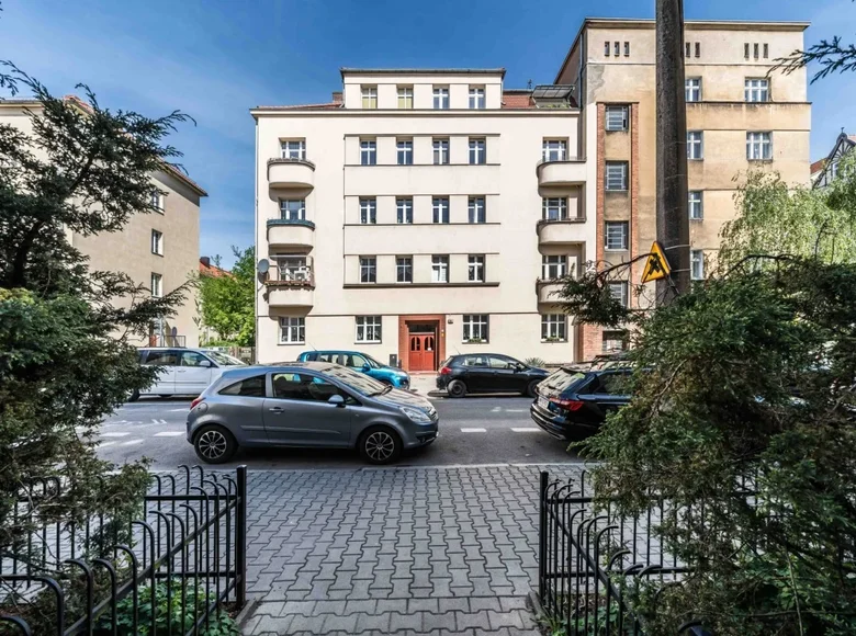 Mieszkanie 4 pokoi 85 m² Poznań, Polska