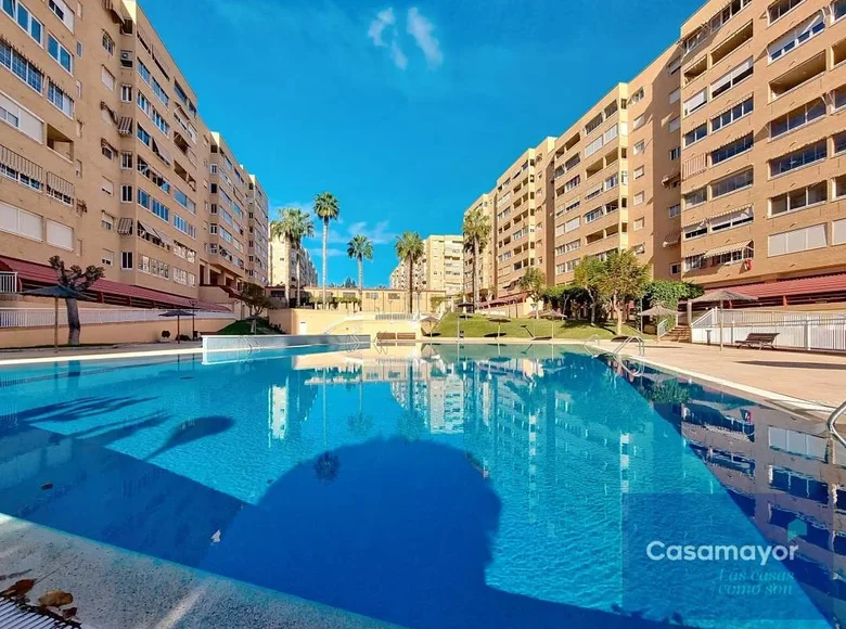 Apartment 146 m² Alicante, Spain