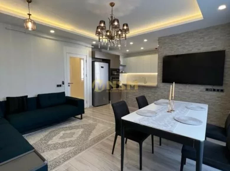 Mieszkanie 3 pokoi 120 m² Mezitli, Turcja