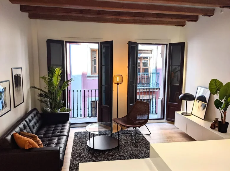Mieszkanie 2 pokoi 100 m² Barcelona, Hiszpania