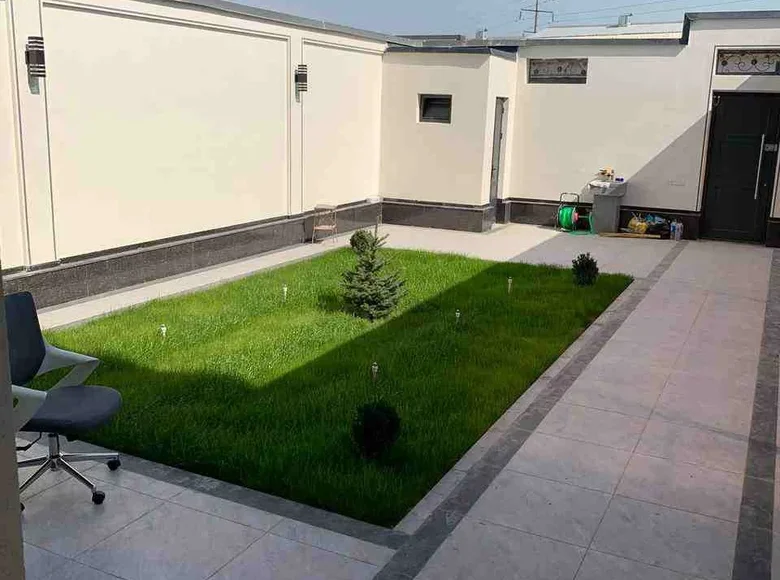 Kottej 5 xonalar 270 m² Toshkentda