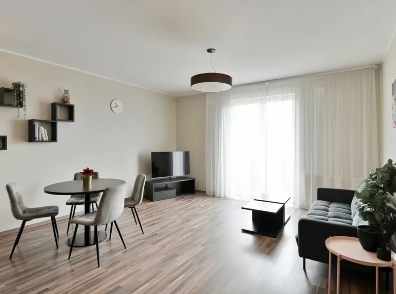 Mieszkanie 3 pokoi 78 m² Ryga, Łotwa