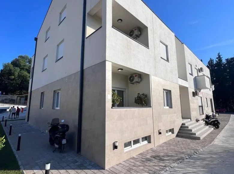 Квартира 2 комнаты 50 м² Радановичи, Черногория