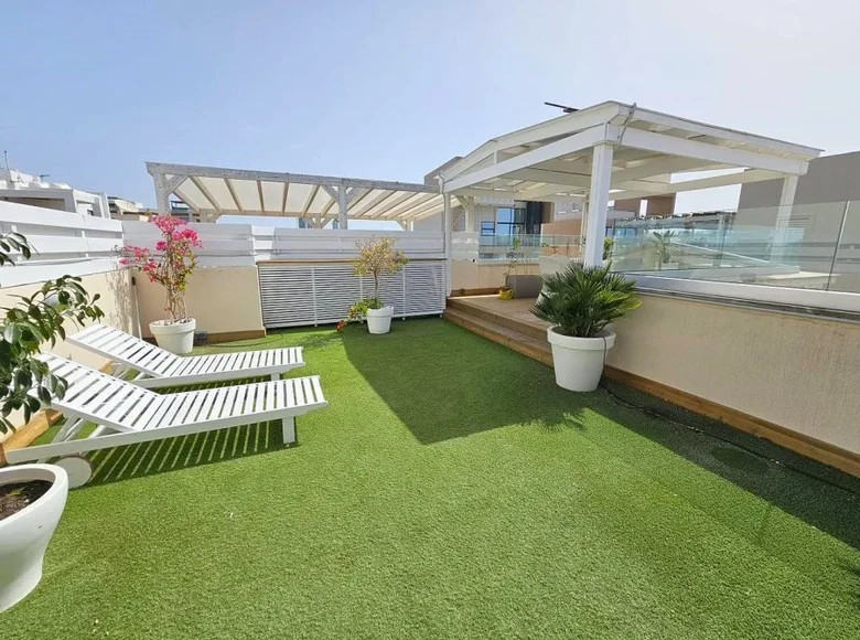 Apartamento 3 habitaciones 297 m² Germasogeia, Chipre