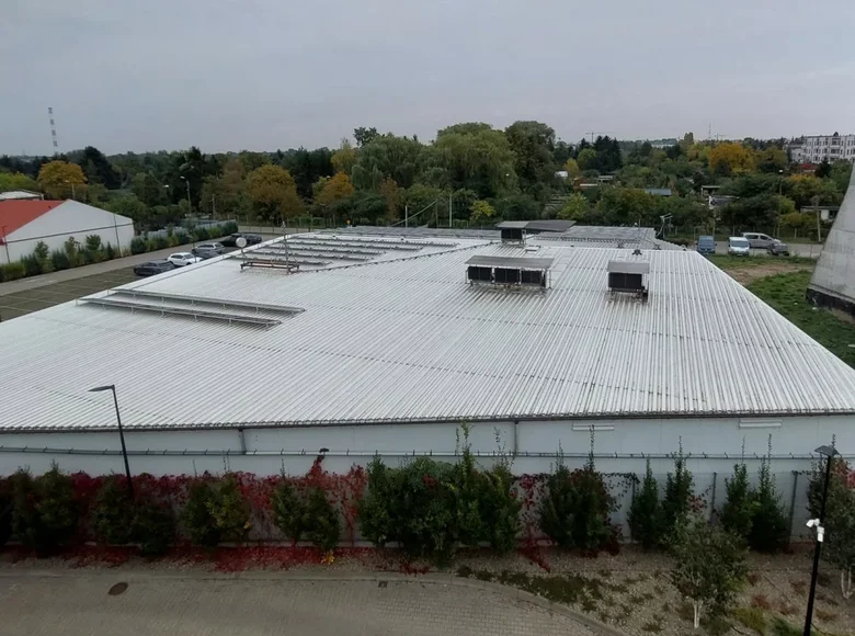 Propriété commerciale 1 292 m² à Varsovie, Pologne