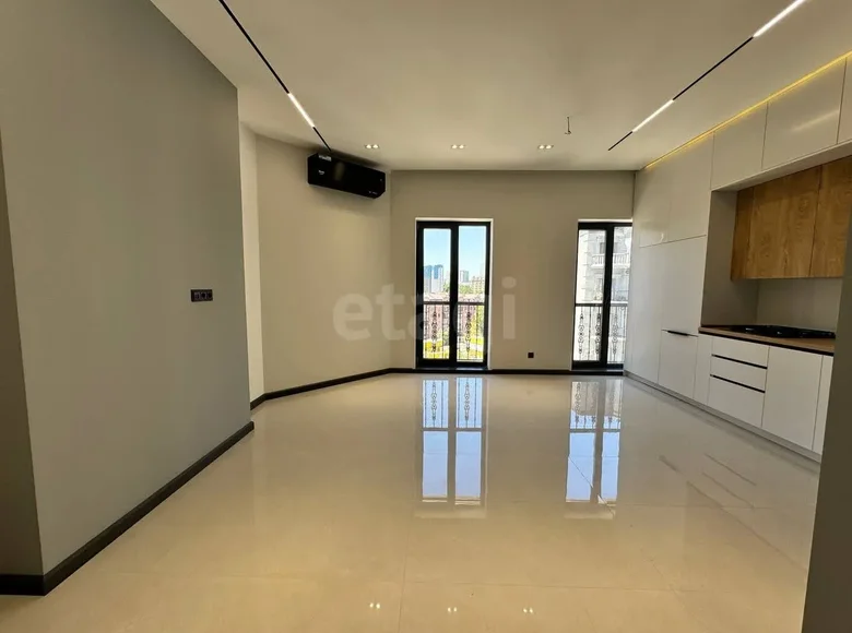 Kvartira 95 m² Toshkentda