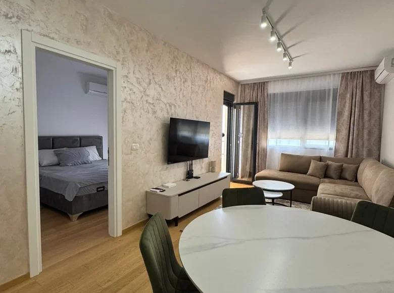 Квартира 2 спальни 71 м² Бечичи, Черногория