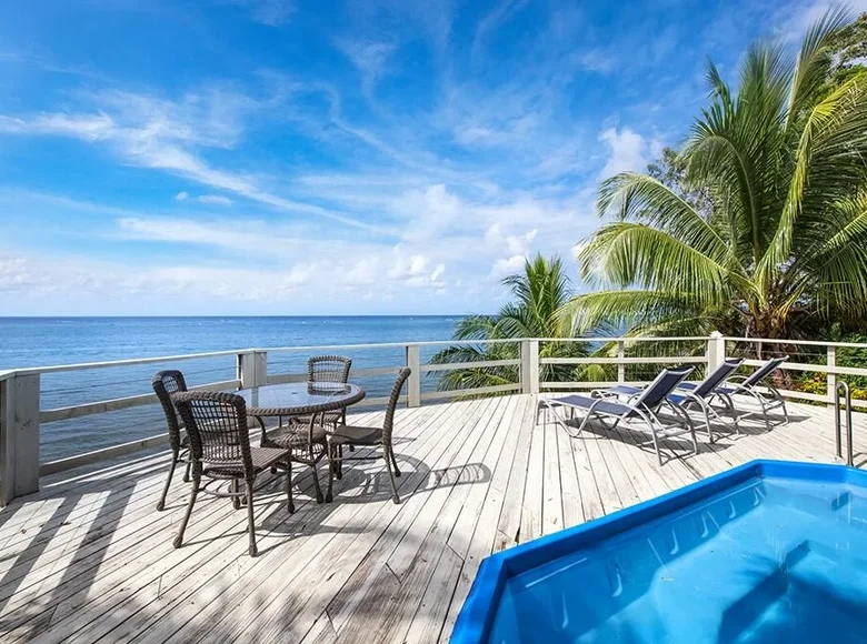 Дом 3 спальни 241 м² Roatan, Гондурас