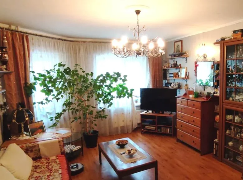 Mieszkanie 2 pokoi 69 m² Lomonosov, Rosja