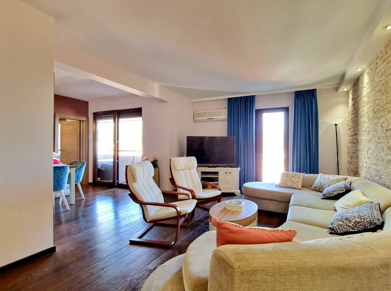 3 bedroom apartment 110 m² Budva, Montenegro