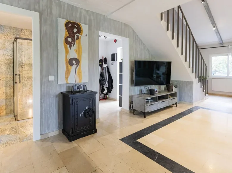 3 bedroom townthouse  Bel Air, Spain