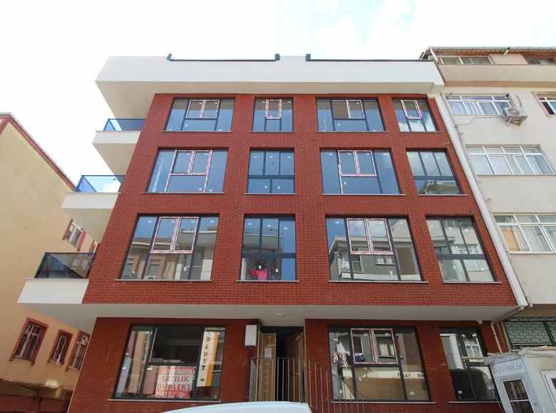 3 bedroom apartment 129 m² Eyuepsultan, Turkey