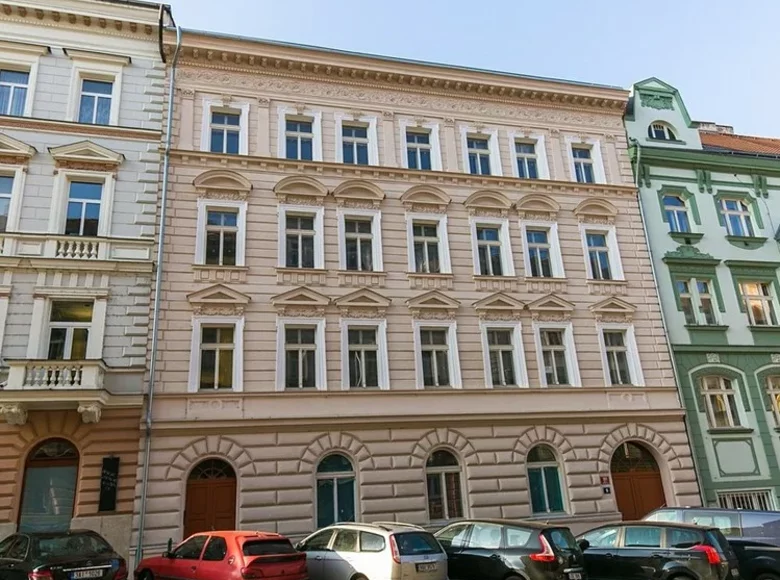 Mieszkanie 3 pokoi 43 m² Praga, Czechy
