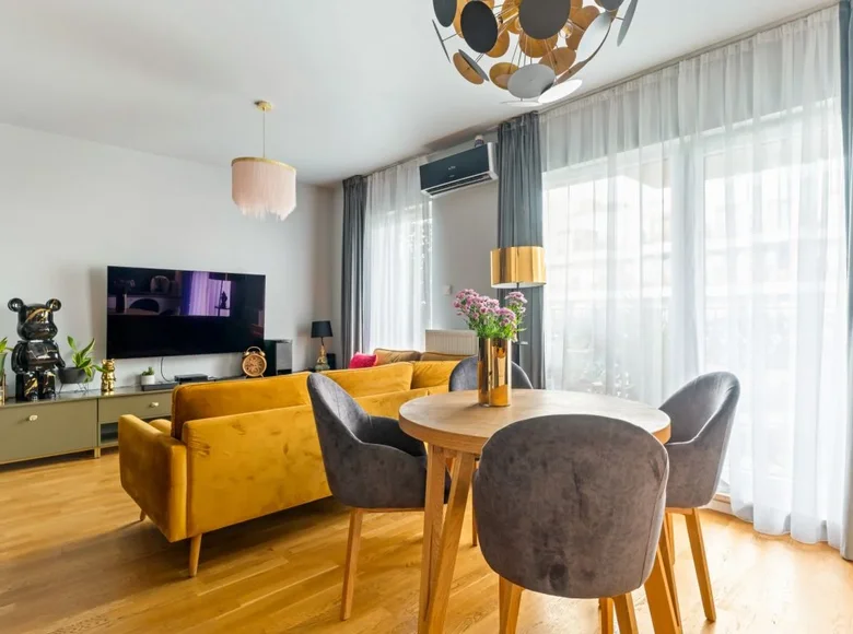 3 room apartment 68 m² Warsaw, Poland