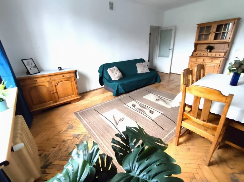 1 room apartment 38 m² Pukinin, Poland