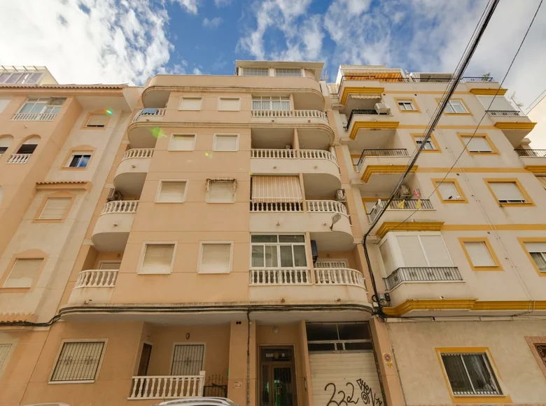 2 bedroom apartment  Torrevieja, Spain