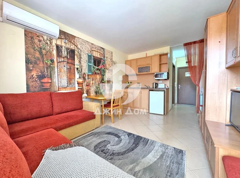 Квартира 1 комната 42 м² Несебр, Болгария