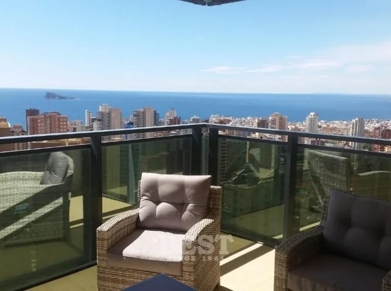 Mieszkanie 1 pokój 70 m² Benidorm, Hiszpania