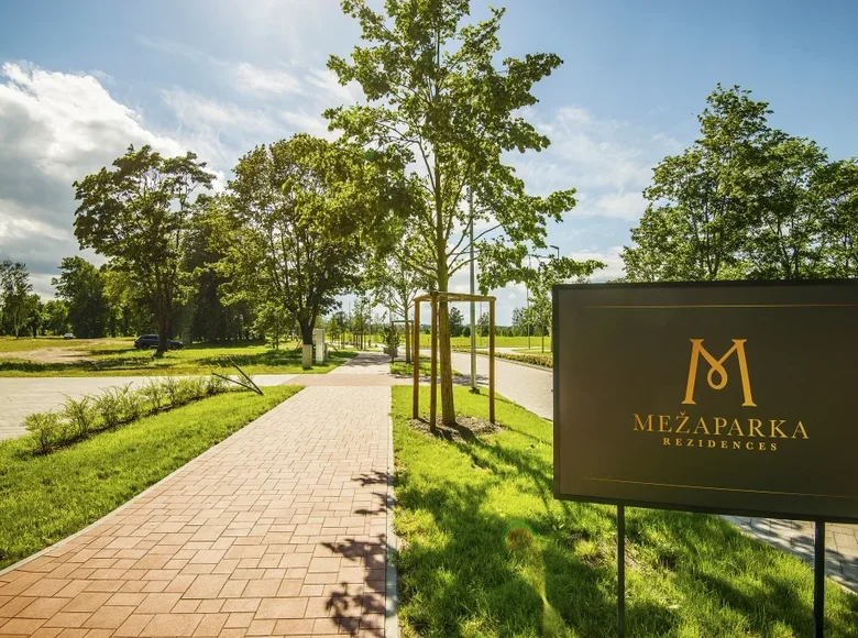 Land 1 302 m² Navapolatsk, Belarus