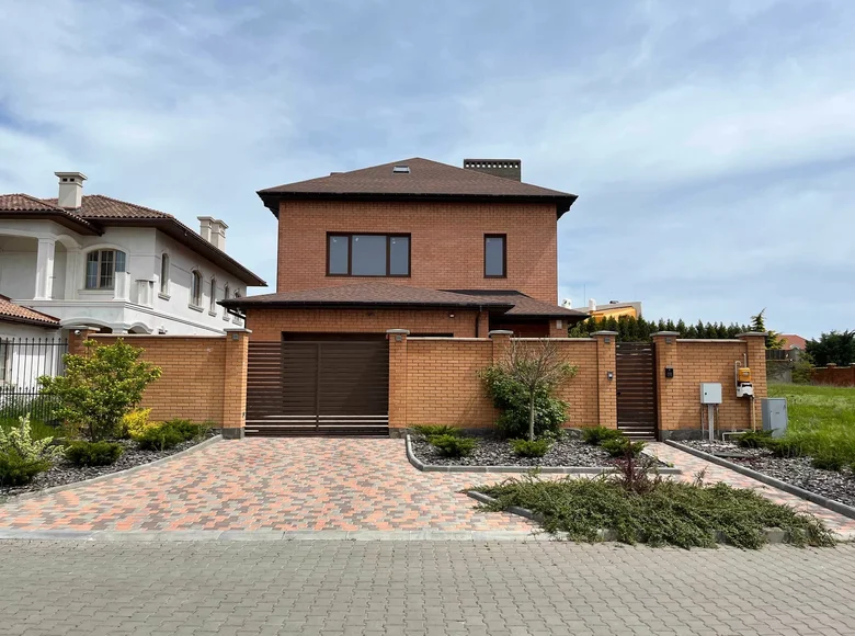 5 room house 500 m² Lymanka, Ukraine