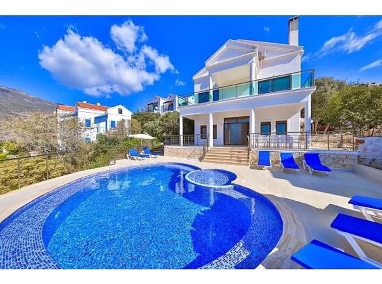 6-Zimmer-Villa 270 m² Kaş, Türkei