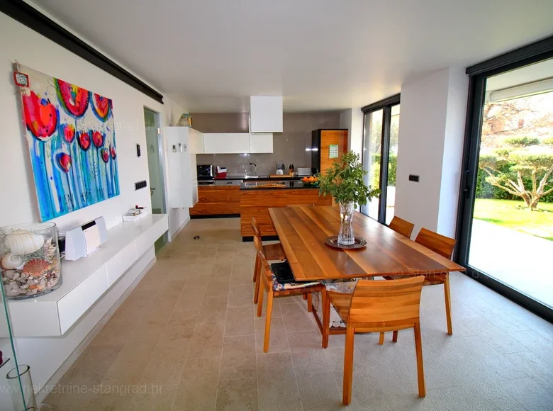Apartamento 4 habitaciones 135 m² Radici, Croacia