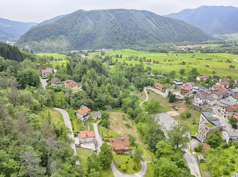 Dom 1 545 m² Tolmin, Słowenia